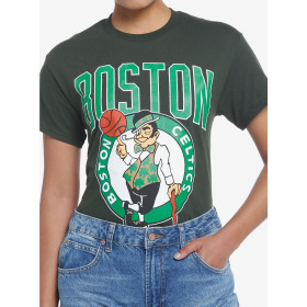 Her Universe NBA Boston Celtics T-Shirt - Préco Décembre 202420240291_hi?$productMainDesktop$&fmt=auto