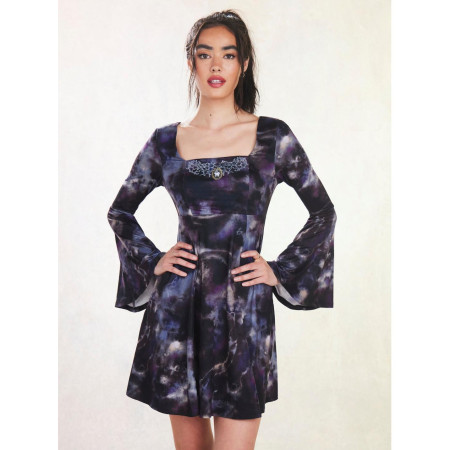 Her Universe Marvel WandaVision Agatha Tie-Dye Dress - Préco Décembre 202418148165_hi?$productMainDesktop$&fmt=auto