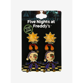 Five Nights At Freddy's Sun & Moon Glow-In-The-Dark Drop Earrings - Préco Décembre 202431147561_hi?$productMainDesktop$&fmt=auto